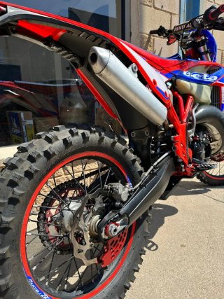 Beta Racing 125 2024 Enduro Moto 2 tiempos