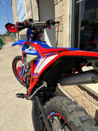 Beta Racing 125 2024 Enduro Moto 2 tiempos