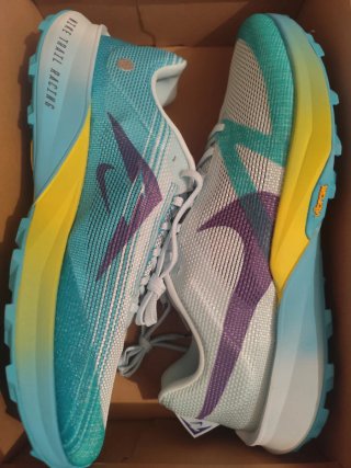 Nike Kiger Trail 10 Talla 49.5
