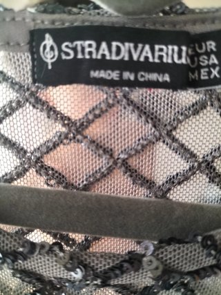 Top rejilla negro Stradivarius