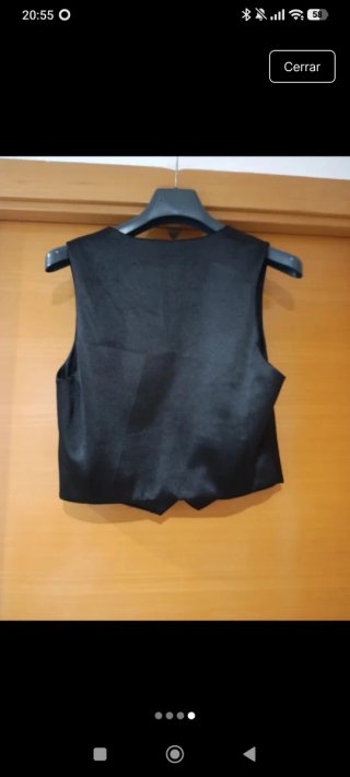 Chaleco negro Zara