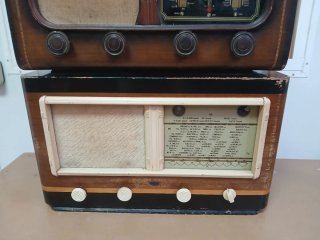 Lote 2 radios antiguas