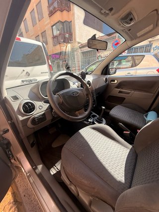 Ford Fusion 2003