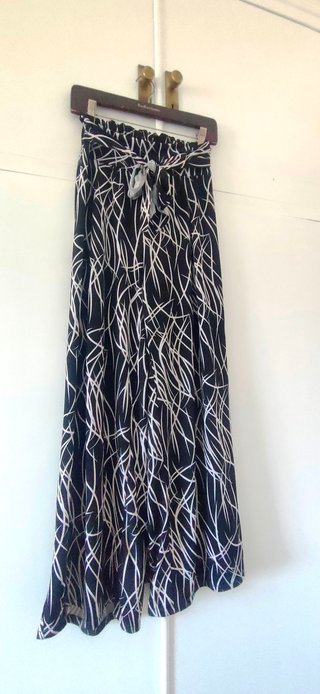 Pantalones anchos estampados