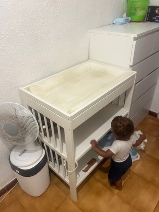 Cambiador bebé con cestas