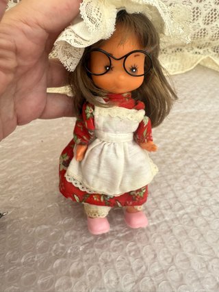 Muñeca Laura Coleta Pelo Largo