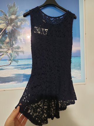 Top in pizzo blu