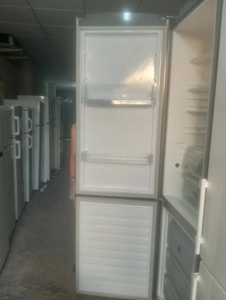 Frigorífico Combi Marca Whirlpool Inox 2m