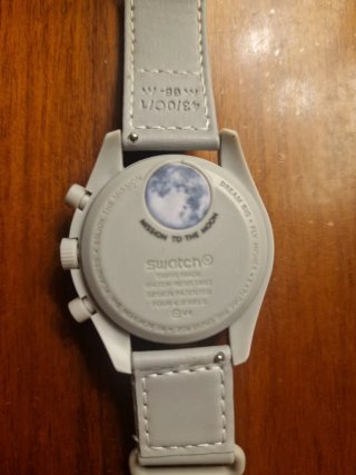 Omega x Swatch MoonSwatch 1965