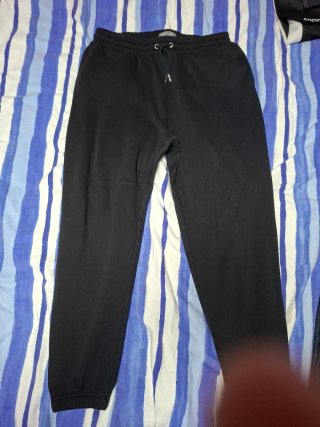 Pantalón chándal negro