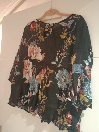 Blusa floral manga larga mujer