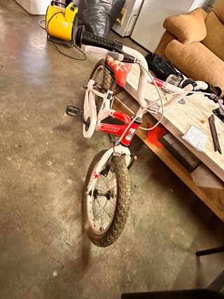 Bicicleta Monty Roja y Blanca