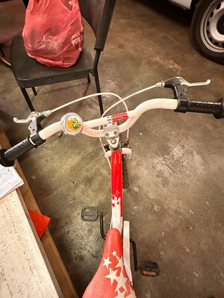 Bicicleta Monty Roja y Blanca