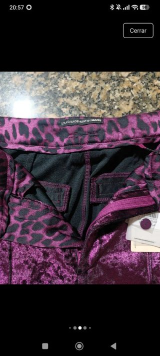 Pantalón vestir terciopelo morado fucsia