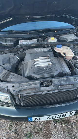 Audi A4 1995 2.6i v6