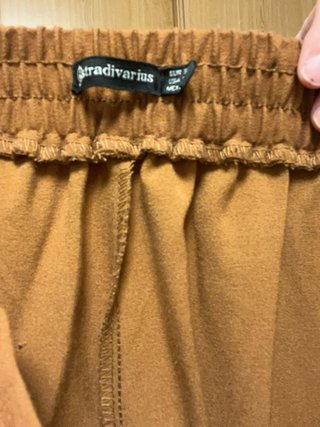 Pantalón Stradivarius Camel Talla XS