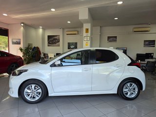 Toyota Yaris 1.5 120H Active Tech