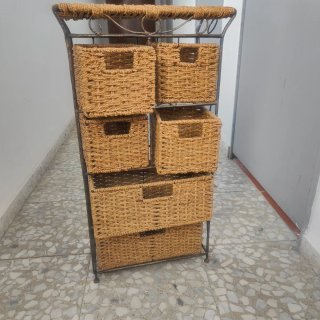 Mueble recibidor hierro y mimbre