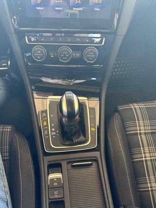 Volkswagen Golf GTD 7.5 DSG7 (184CV) - 2018