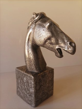 Escultura Cabeza de Caballo
