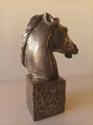 Escultura Cabeza de Caballo