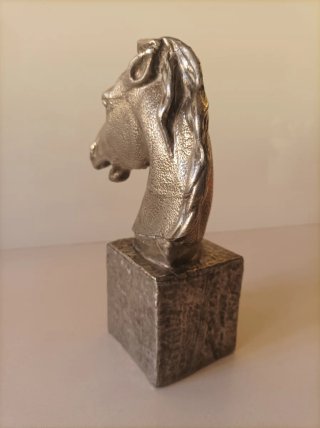 Escultura Cabeza de Caballo