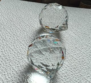 Coppia sfere cristallo sfaccettato