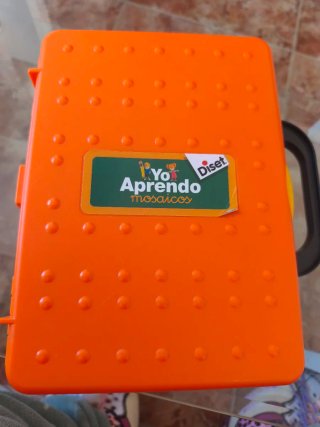 Juego de piezas para manualidades infantiles