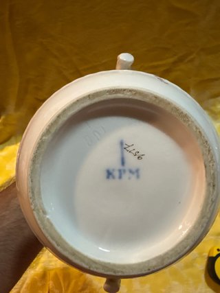 Azucarero KPM Berlin Porcelana Dorada