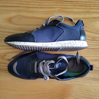Zapatillas Laüd Negras Recicladas