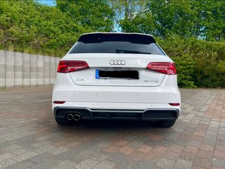 Audi A3 35 TFSI S line Sportback