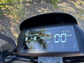 Scooter Eléctrica NIU NQI GTS PRO 2020 (7.200km)