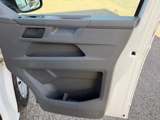 VW Transporter Mixto 6Plz. 2.0TDI 150Cv 4Motion