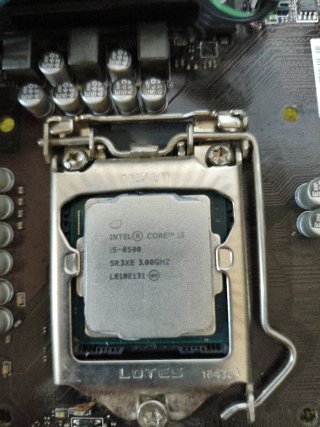 Lote CPU i5, Placa Base MSI y RAM