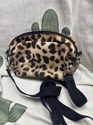 Bolso Bimba y Lola estampado leopardo