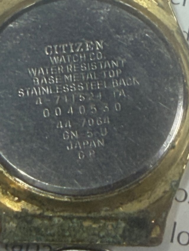 Lote 4 Relojes Cuarzo Seiko y Citizen Vintage