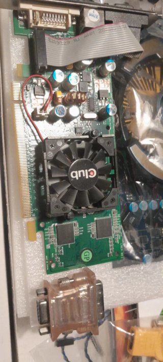 Tarjeta Gráfica Nvidia GeForce 7300 LE