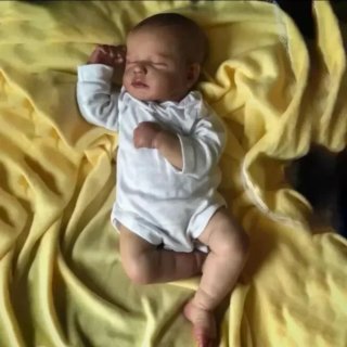 Bebé Reborn realista