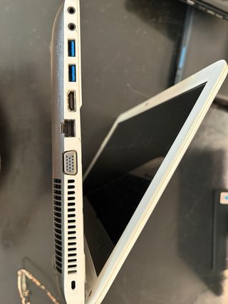 Notebook Toshiba Satellite L850-1P9
