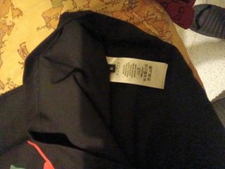 Maglia Gucci nera con strisce rosse e verdi