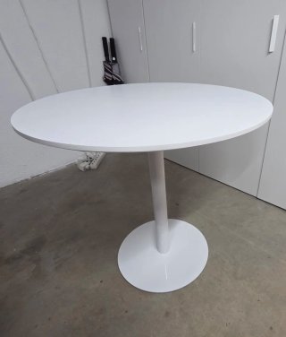Mesa redonda blanca