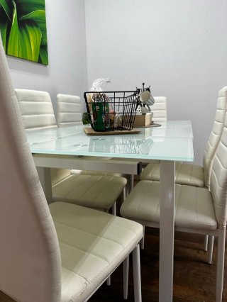 OFERTA!!  Mesa de comedor extensible de cristal