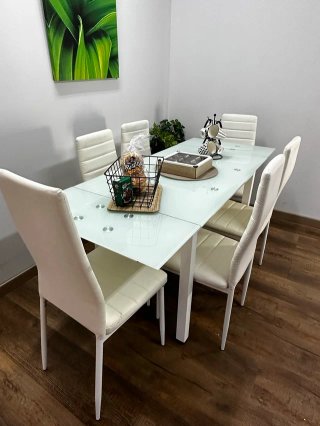 OFERTA!!  Mesa de comedor extensible de cristal