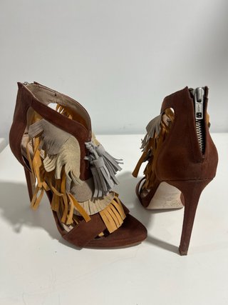 Sandalias Zara Basic Tacón Flecos