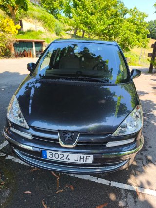 Peugeot 807 2012