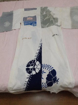 Kimono giapponese vintage blu e bianco