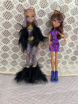 Lote 2 Monster High Clawdeen Wolf 2012