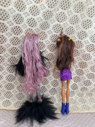 Lote 2 Monster High Clawdeen Wolf 2012
