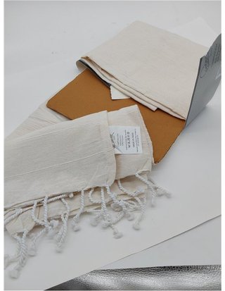 Cardenal Textil - Foulard Multiusos Peñíscola - Plaid para Cama - Manta para Cama - Cubre Sofá - Crudo - 130 x 180 cm