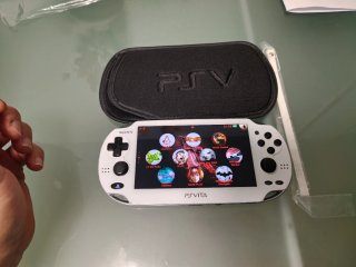 PS Vita Blanca 128GB Pantalla Nueva OLED